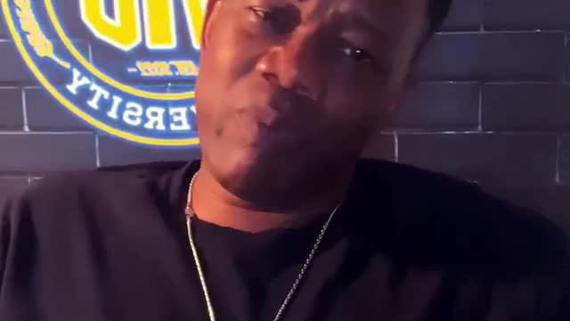 Gettin DISSED all over the planet !!🤨