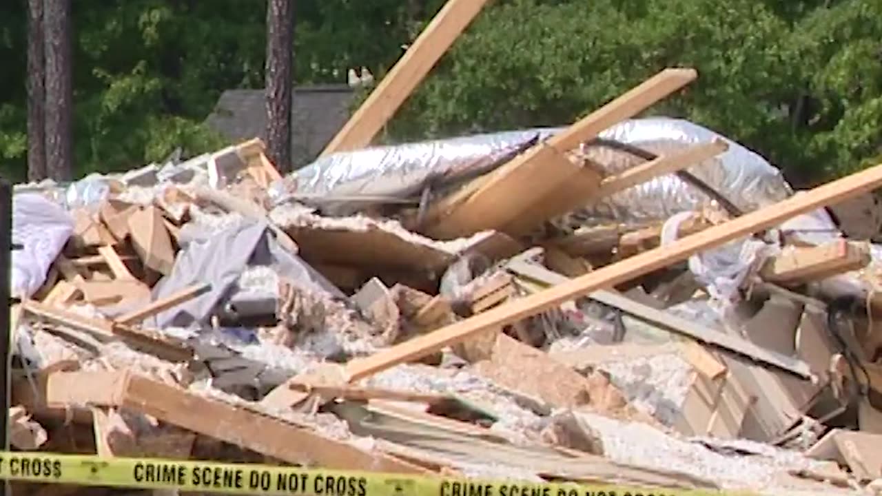 House owned by NFL player explodes and collapses, killing his father.