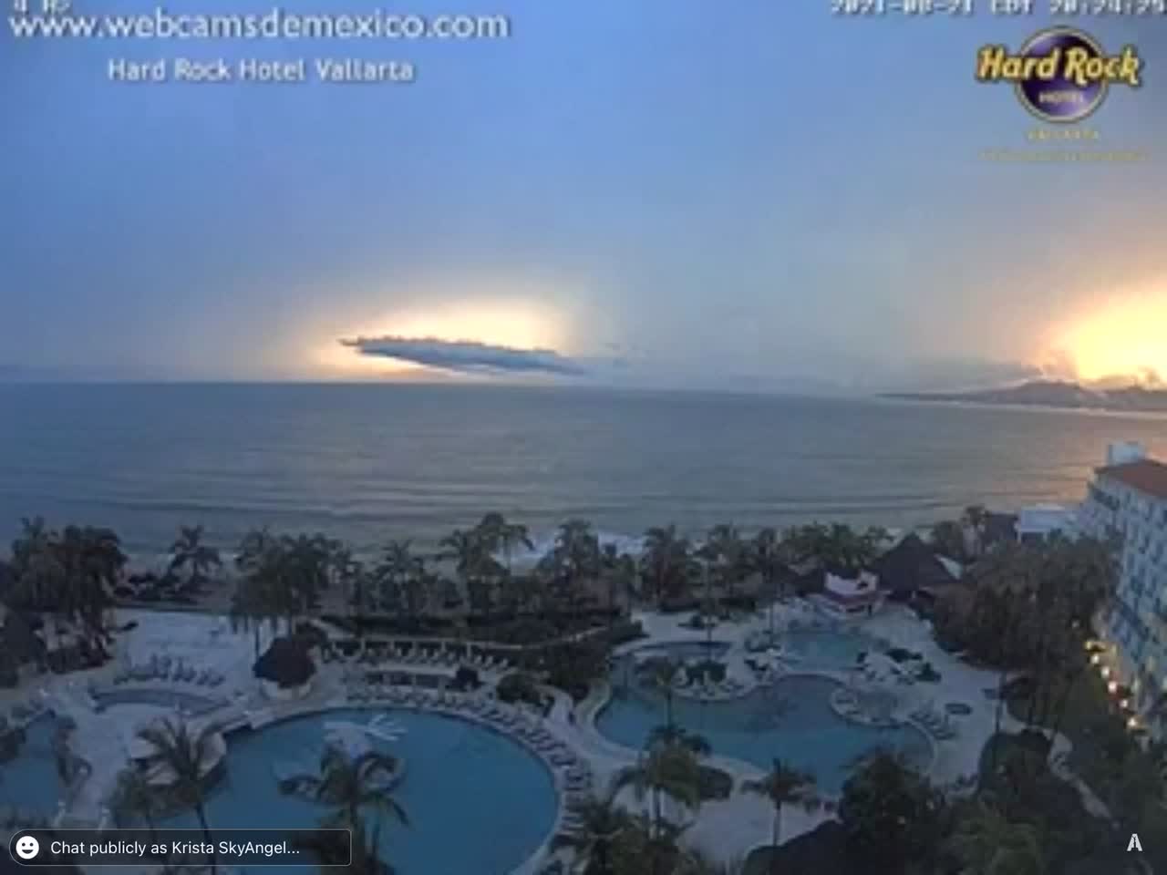 Two Light Sources in Mexico
