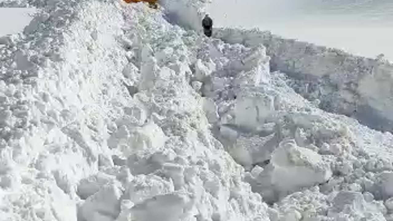 Snow view from sonamarg kashmir valley india