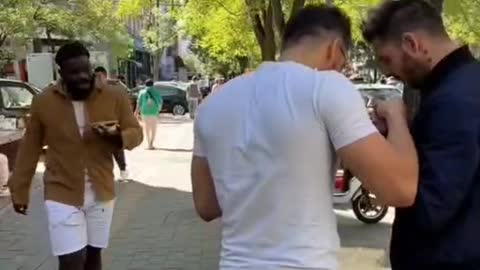 Happy happy brothers!Funny bromance!
