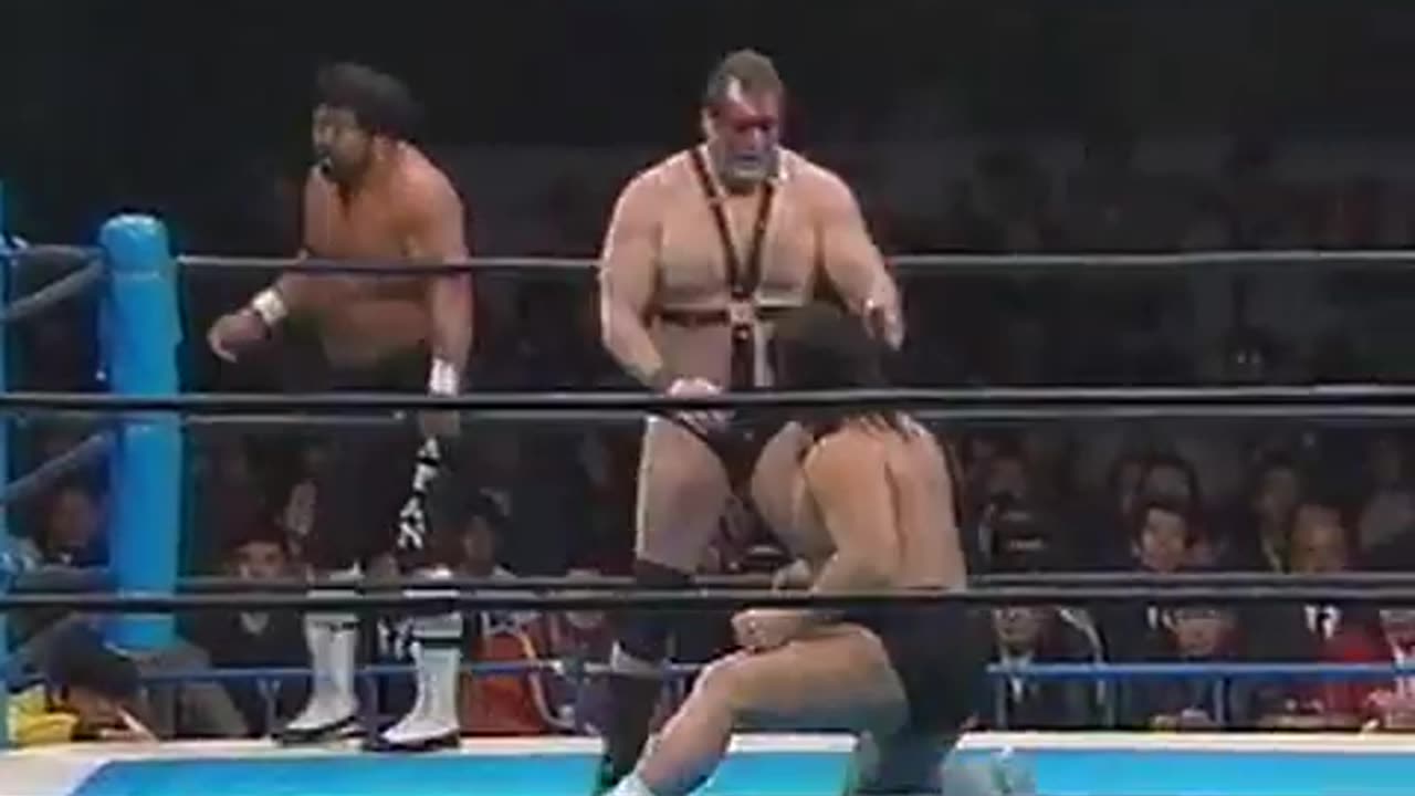 (1991.01.17) Riki Choshu & Masa Saito vs Bam Bam Bigelow & Ax of Demolition - NJPW