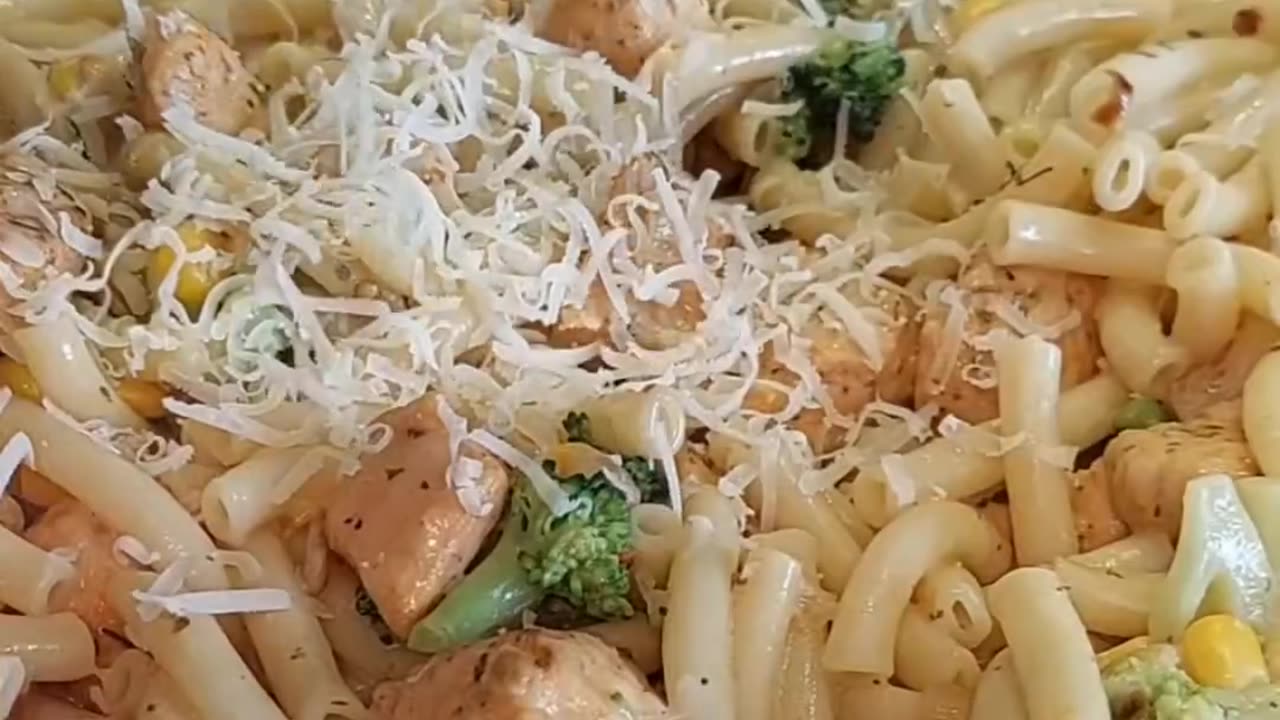 Delicious Chicken, Broccoli, and Sweetcorn Pasta Recipe - Must Try!