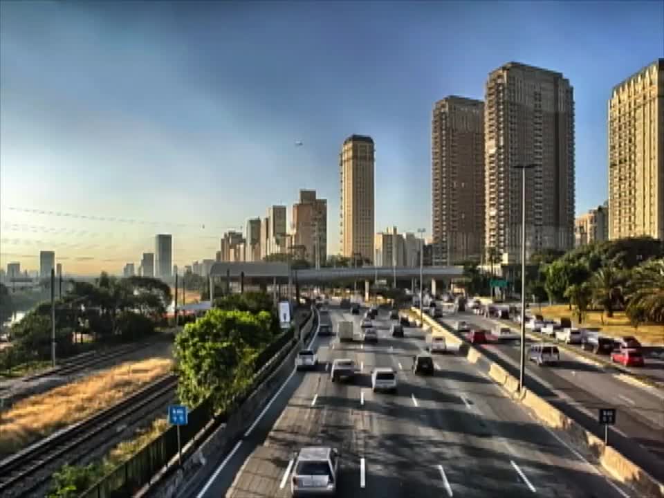 Fique informado pela manhã com as notícias do Fala Brasil
