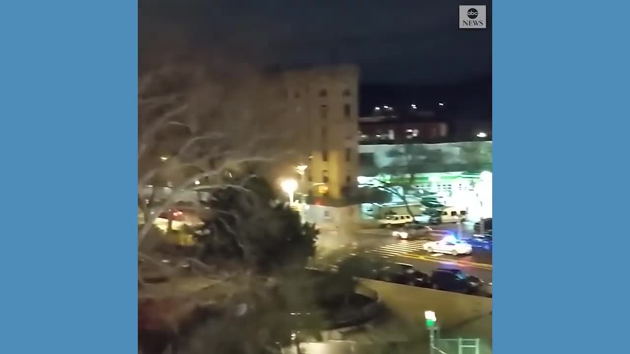 Driver doing doughnuts brings NYC traffic to standstill