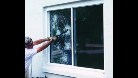 Crazy Old Man Smashes Hotel Window - pranknet archive