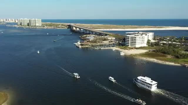 range Beach - Cruises on the Alabama Gulf Coast_Cut