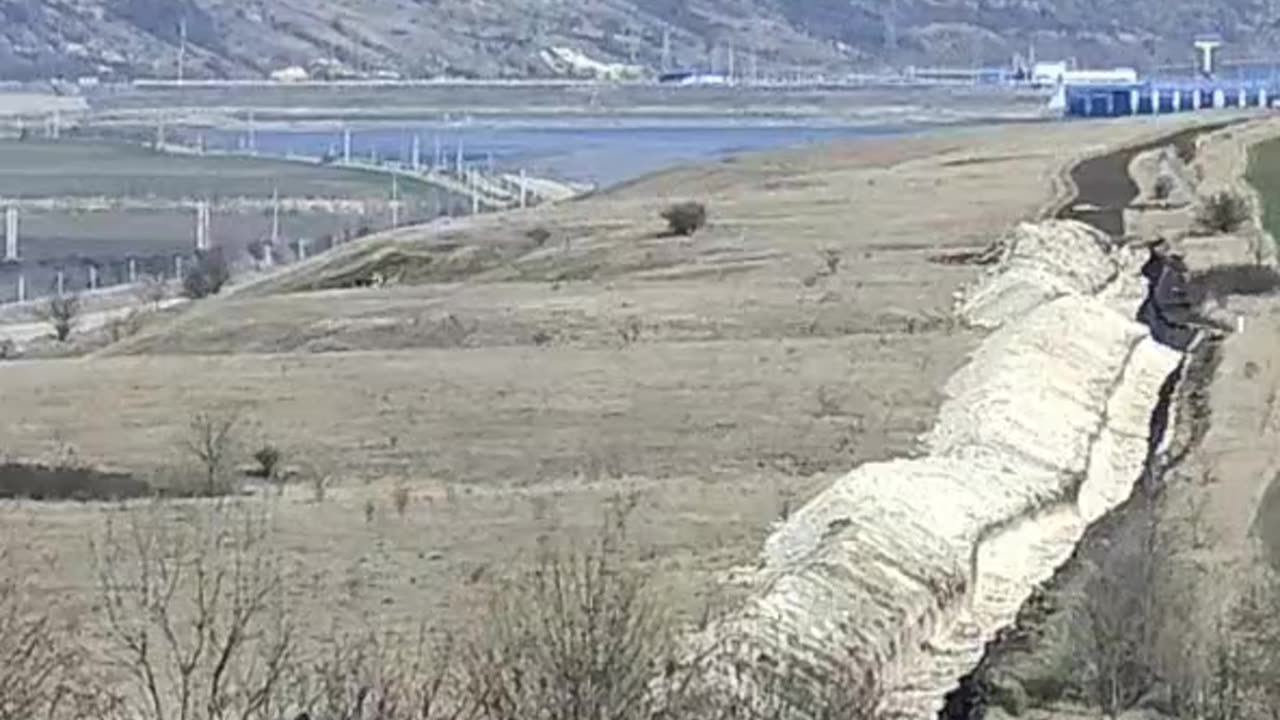 ΟΥΚΡΑΝΙΚΑ ΧΑΡΑΚΩΜΑΤΑ ΣΤΑ ΣΥΝΟΡΑ ΜΕ ΜΟΛΔΑΒΙΑ