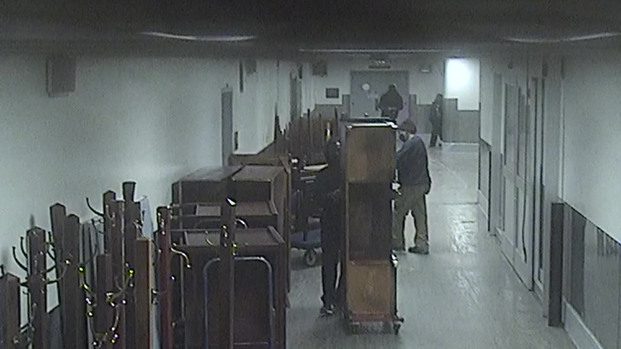 6096RHOBSBLoadingDockHallway_2021-01-06_08h49min28s120ms.mp4