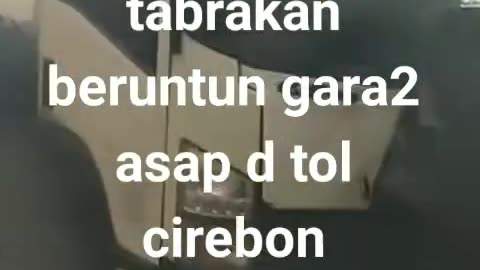 Tabrakan beruntun serem