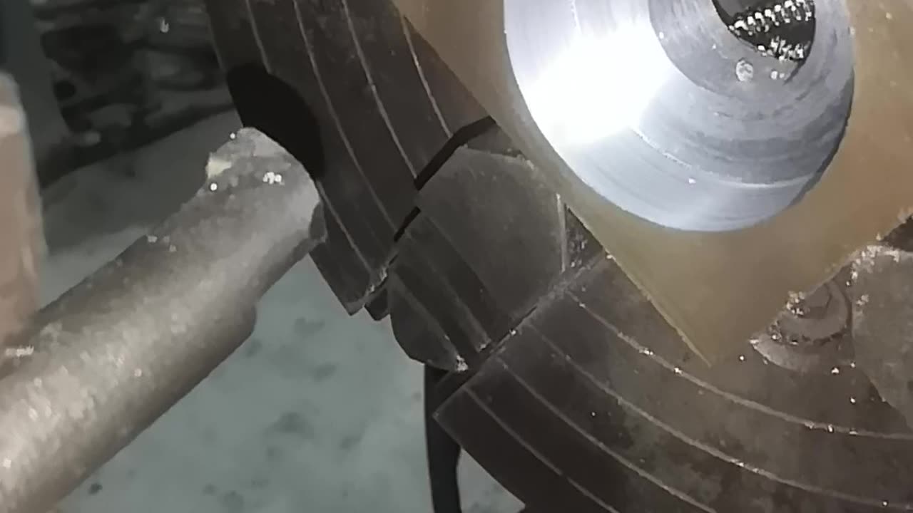 Square block bearing size on lathe machine