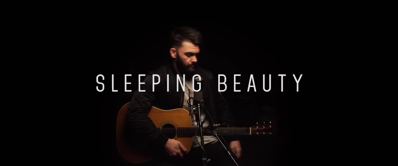 Dylan Scott - Sleeping Beauty (Acoustic Video)