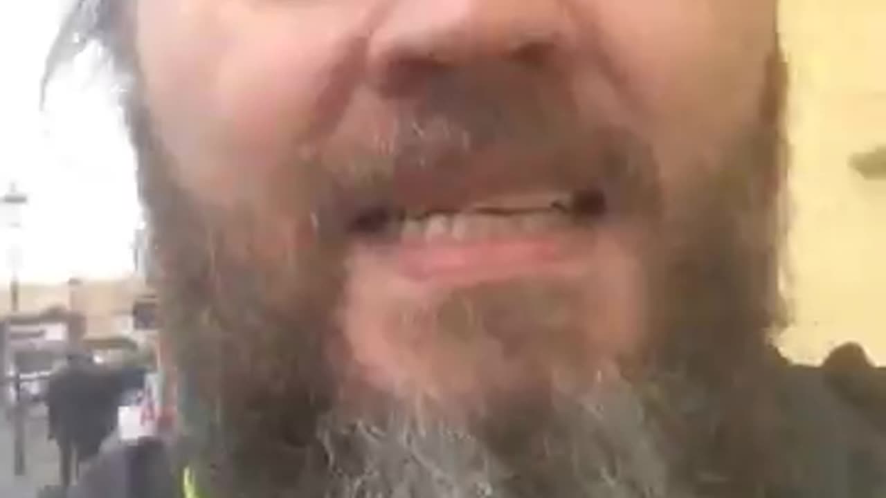 På vej til fredsdemo