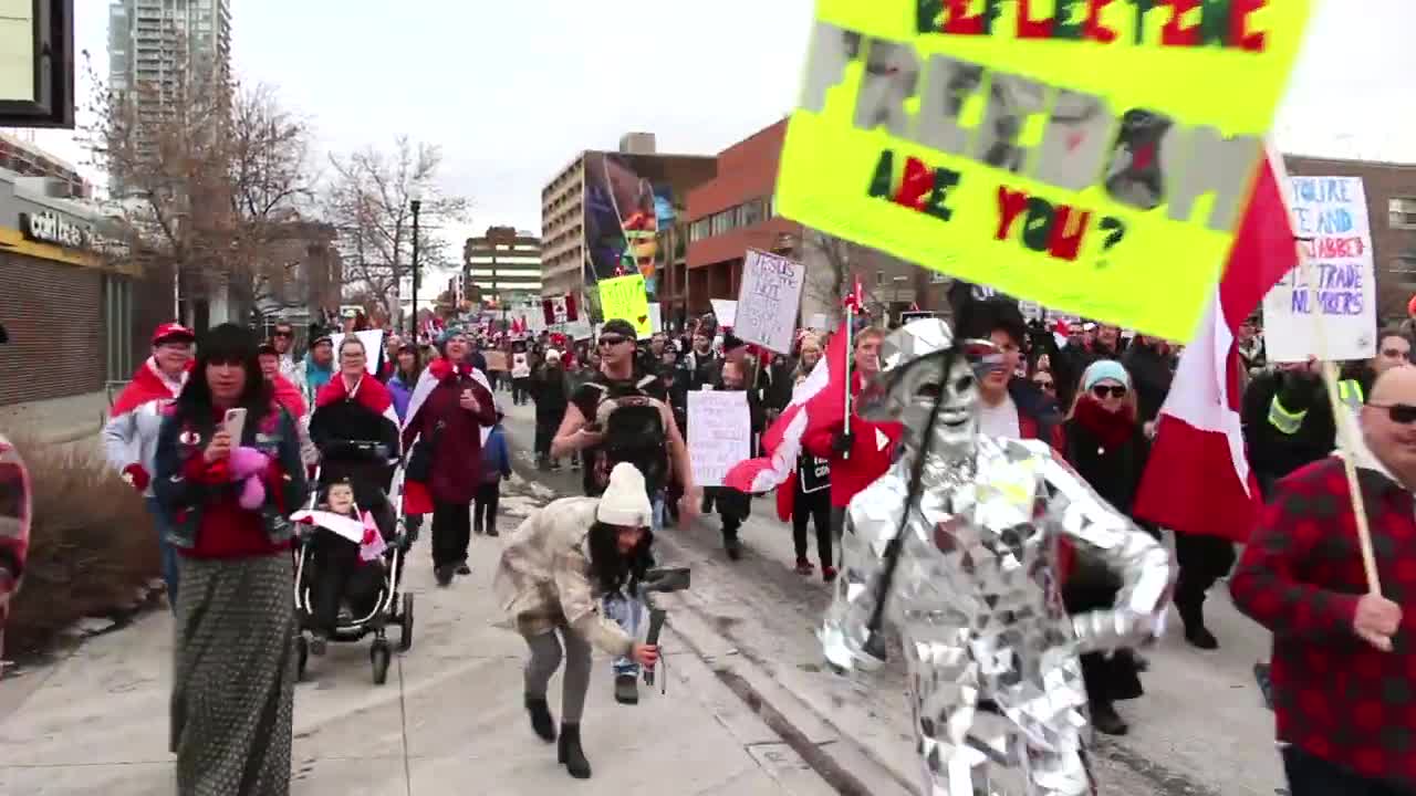 Massive Rally for Canadian Truckers in Calgary!