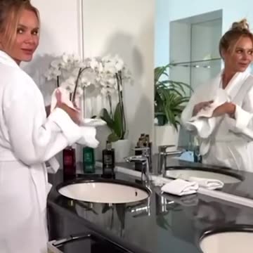 Amanda Holden bares all in the shower in Instagram ad
