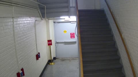 3872FHOB01Stair8_2021-01-06_07h36min31s023ms.mp4