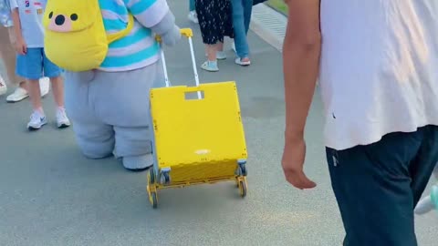 Very funny new video 😂😍
