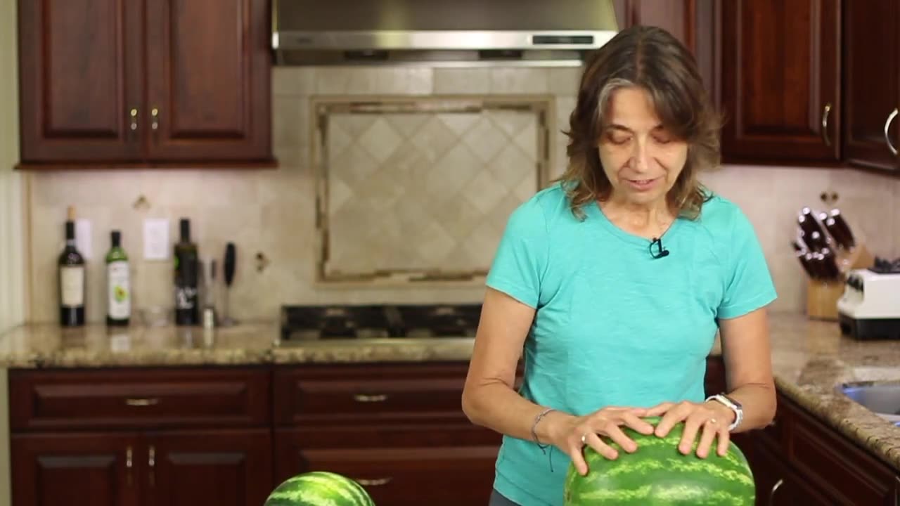 How To Cut A Watermelon Into Cubes, Triangles, Sticks, Hearts, & Sparkling Drink