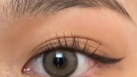 Easy eyeliner style