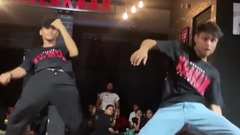 Aga bai song dance