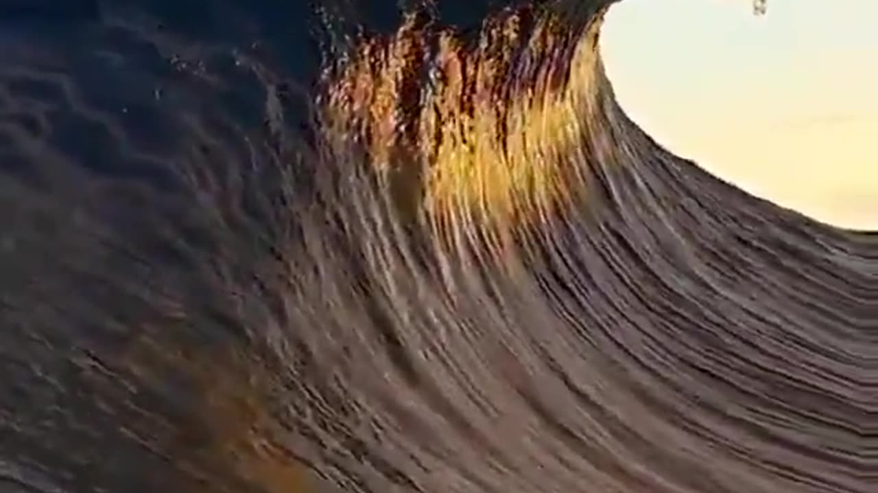 The perfect wave.. 👌