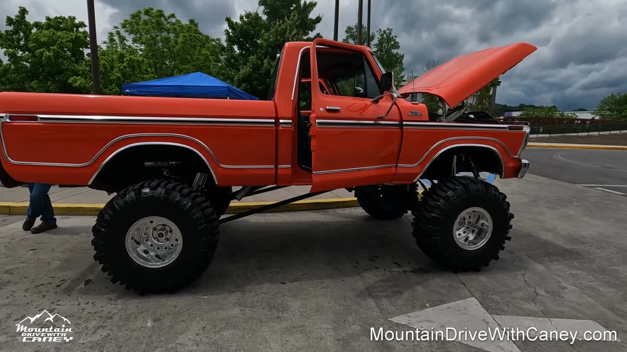 1979 Ford F100 4X4 Pickup Truck