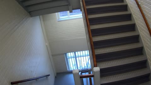 3895FHOB05Stair7_2021-01-06_08h08min15s717ms.mp4