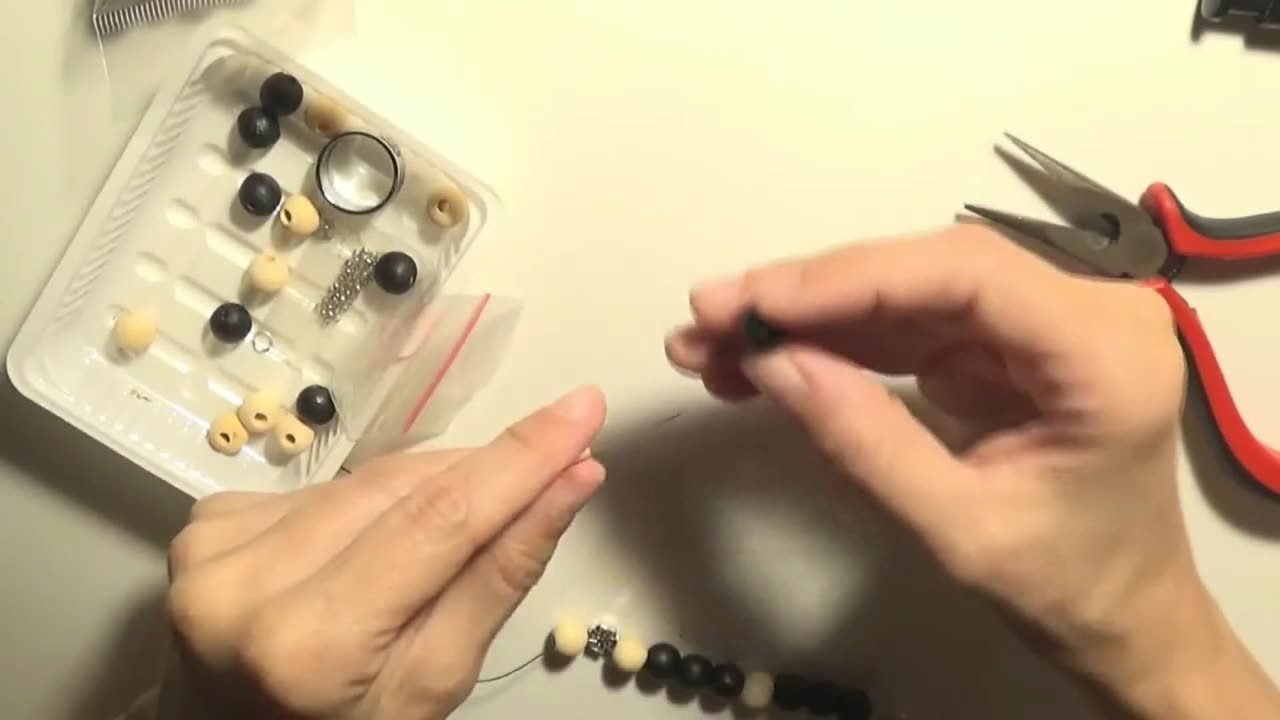 Learn How to Make DIY Bracelets, Handmade Jewelry Course