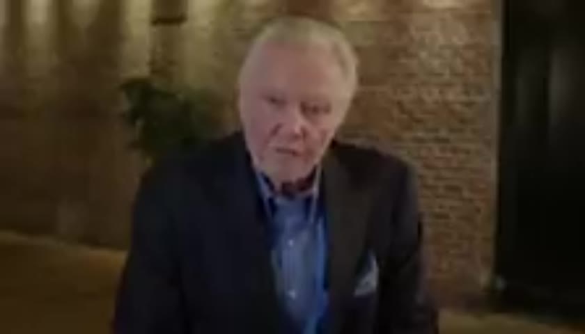 Jon Voight Signals His Support For Trump 2024