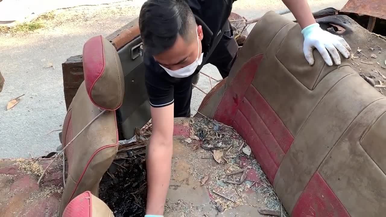 You're doing a great job cleaning your car