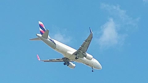 Airbus A320 PR-TYT vindo de Vitória para Fortaleza