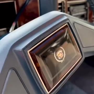 🇺🇸💎 Cadillac Fleetwood 1991