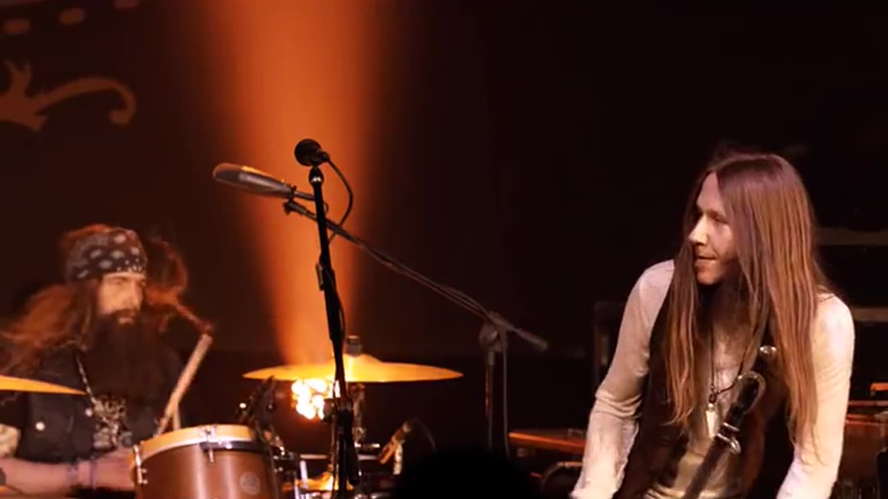 BLACKBERRY SMOKE Leave A Scar- Live in North Carolina 2014
