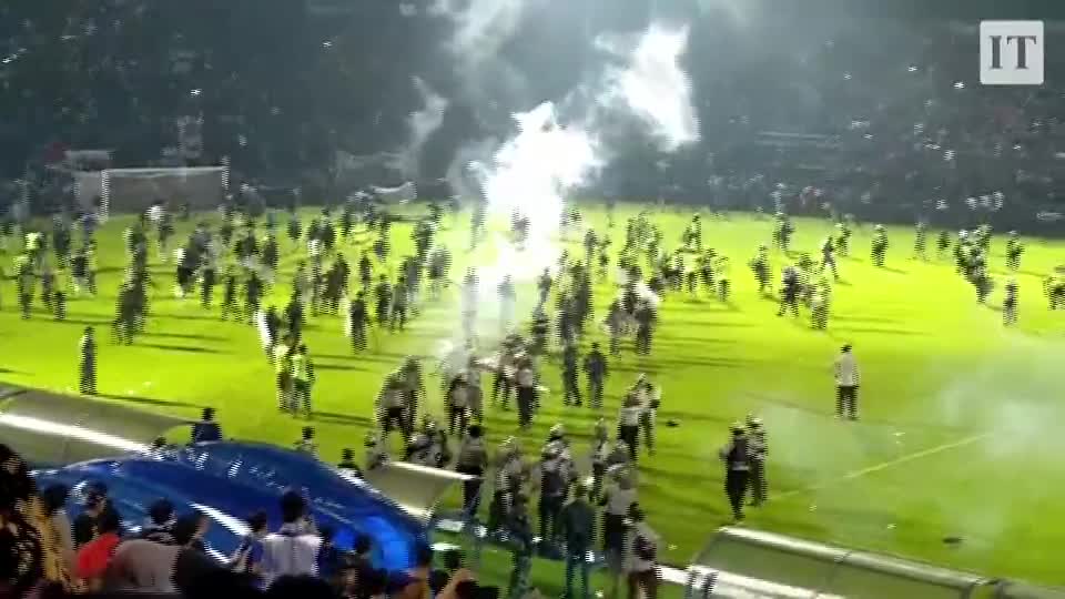 More than 170 killed in Indonesian football stadium crush
