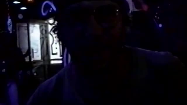 intermission 01-05-93 (peter interview & fan reaction)