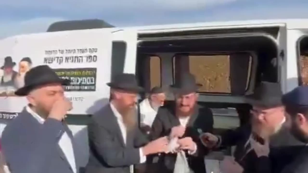 Israeli enter Syrian territory and celebrate the beginning of their new occupation