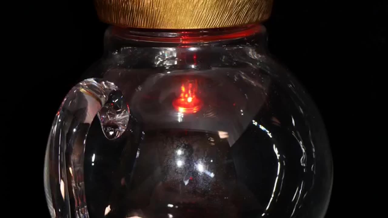 Would You Serve Your Guests With This Hogshead Pitcher? #harrypotter #universalstudios