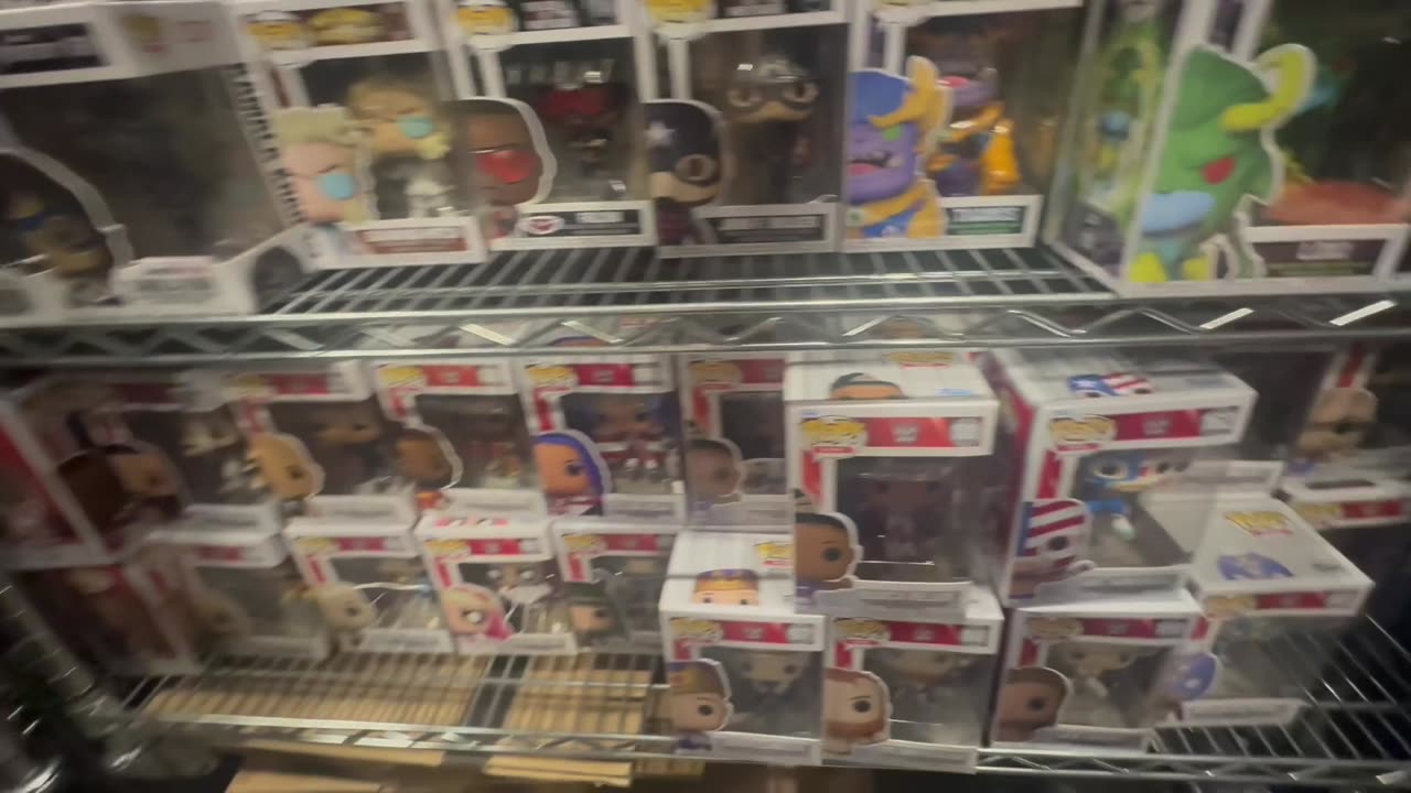 FUNKO HUNT AT NEW YORK COMIC CON 2024 & GETTING THROWN OUT A BOOTH