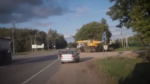 6 Distributing Things On Trucker's Cam
