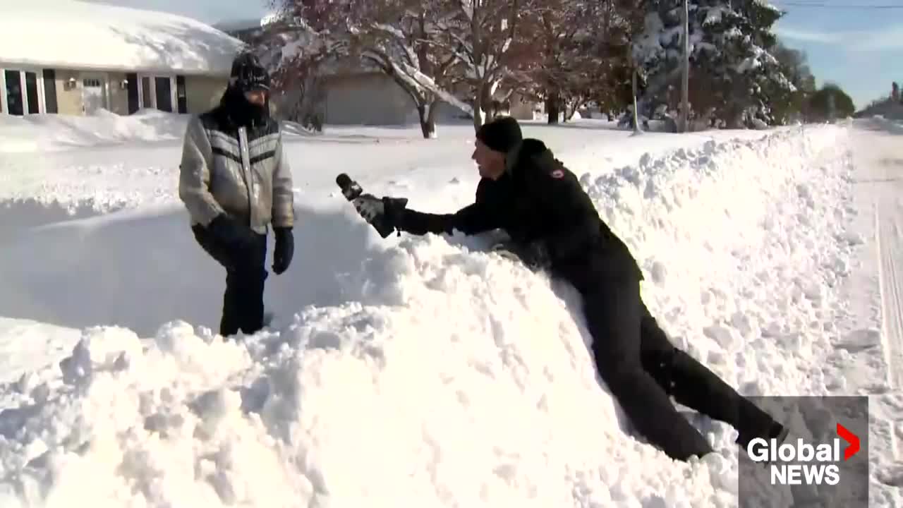 Buffalo snowstorm_ Trucks wait for highways to reopen while residents dig themselves out