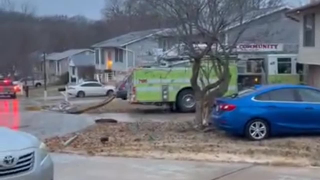 Firetruck in missouri sliding on ice