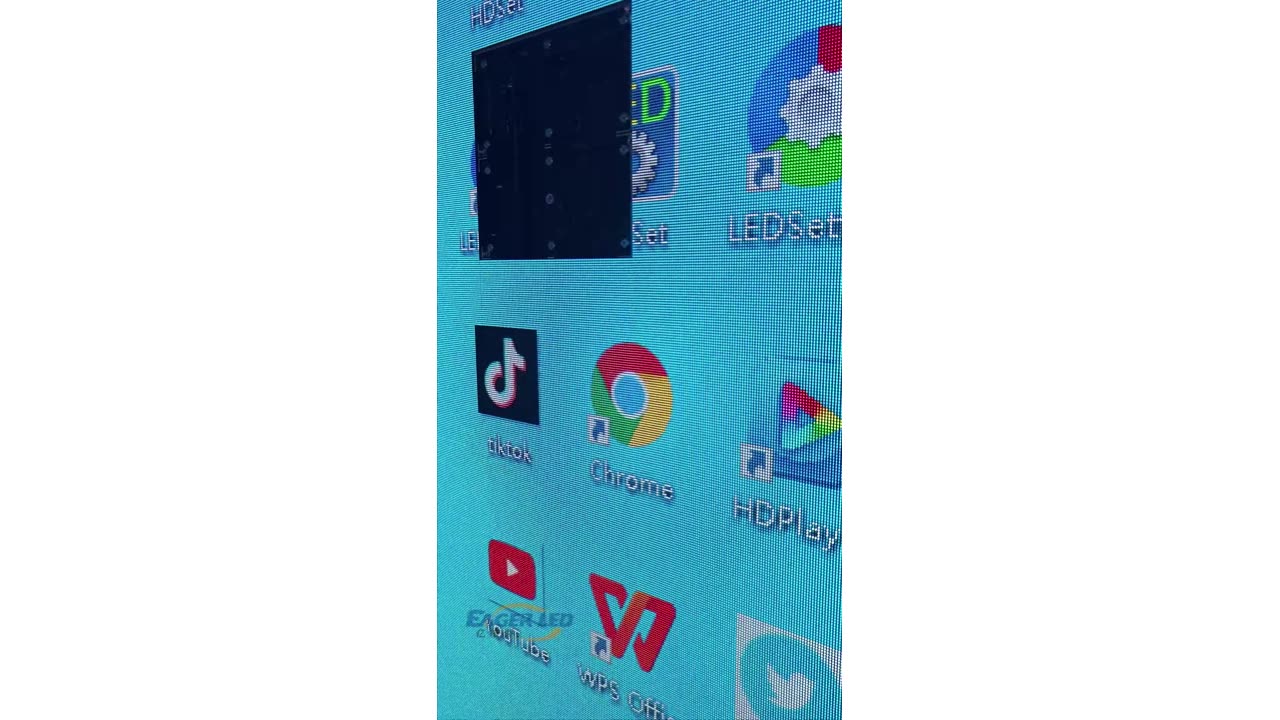 This is a hard link indoor LED display, do you like it?