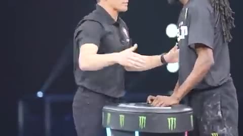 😱😱