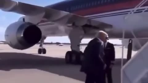 PRESIDENT TRUMP❤️🏅FLY TRUMP FORCE ONE TO EAST PALESTINE OHIO🇺🇸💙🛫✨