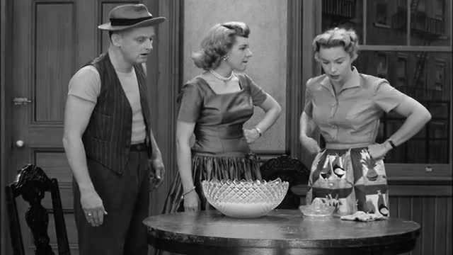 Honeymooners E08 (Pal o' Mine)