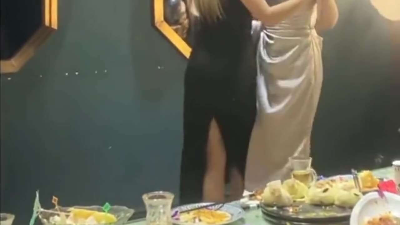 Chinese girls dance together