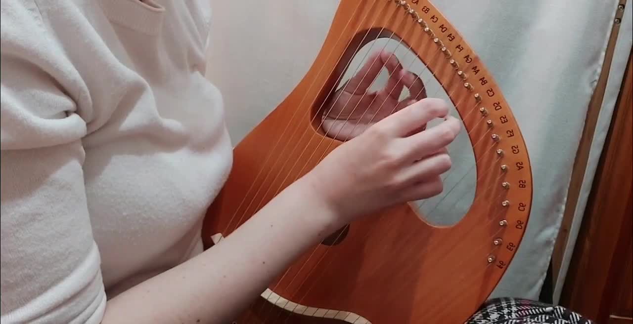 Greensleeves - Lyre Harp