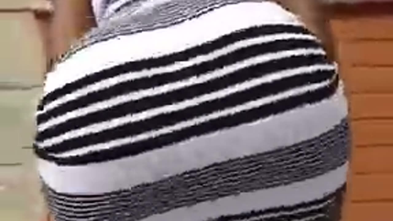 African Twerk Performance