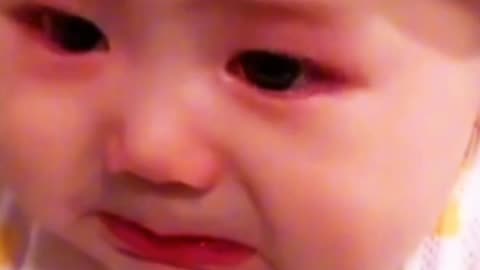 Cute crying baby 👶 💓