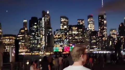 "A Spectacular Vista: Brooklyn Bridge and Manhattan Views from Dumbo Pier"